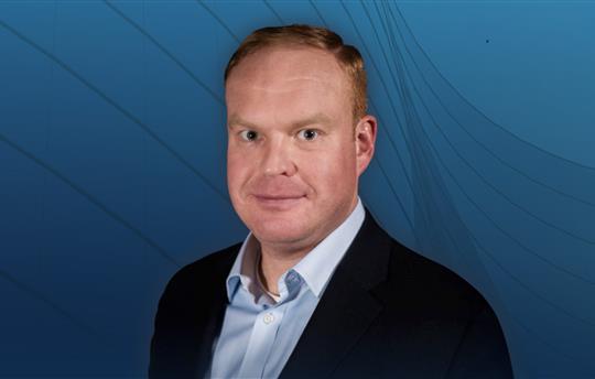 Andrew Palmer headshot
